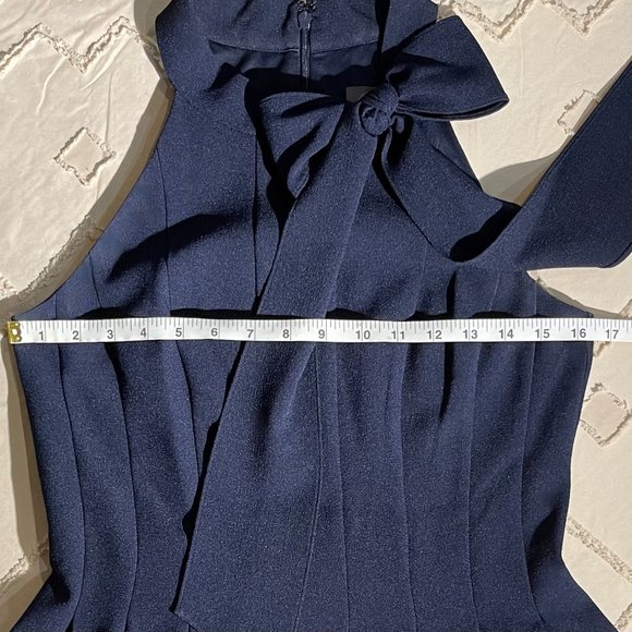 Pocket Bow Halter in Navy Blue - Picture 3 of 10